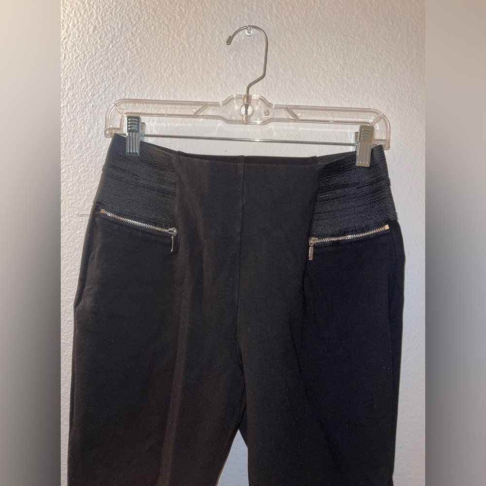 High-Waisted Zip Pocket Moto-Style Ponte Skinny Pants - Picture 5 of 7